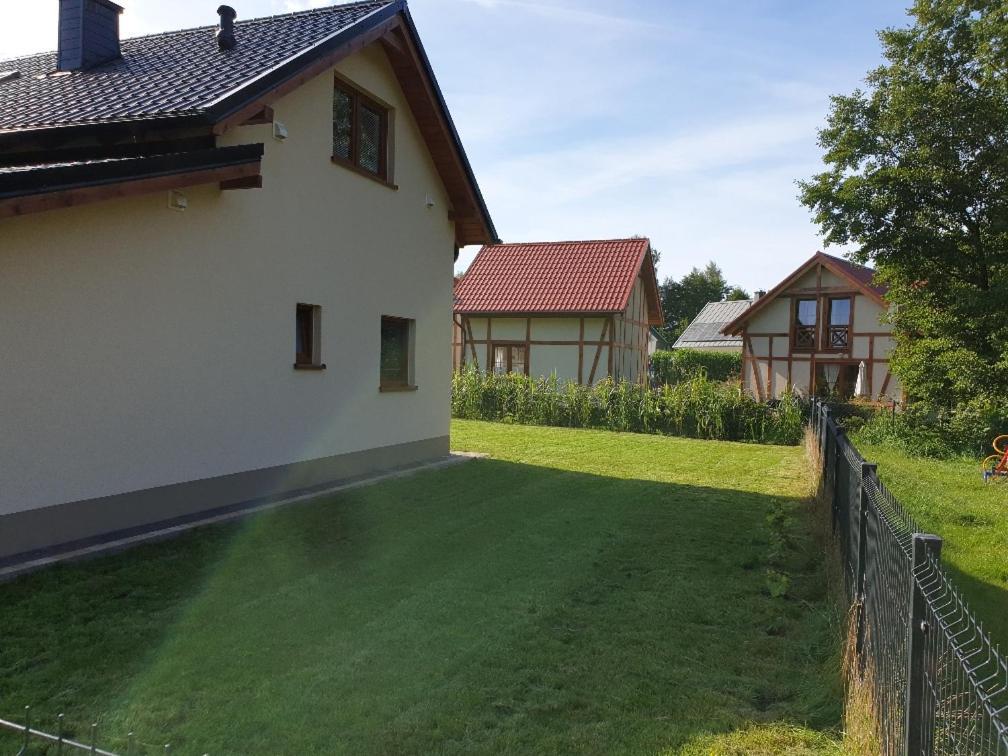 Osada Cztery Pory Roku - Dom Jesien Villa Kopalino Exterior photo