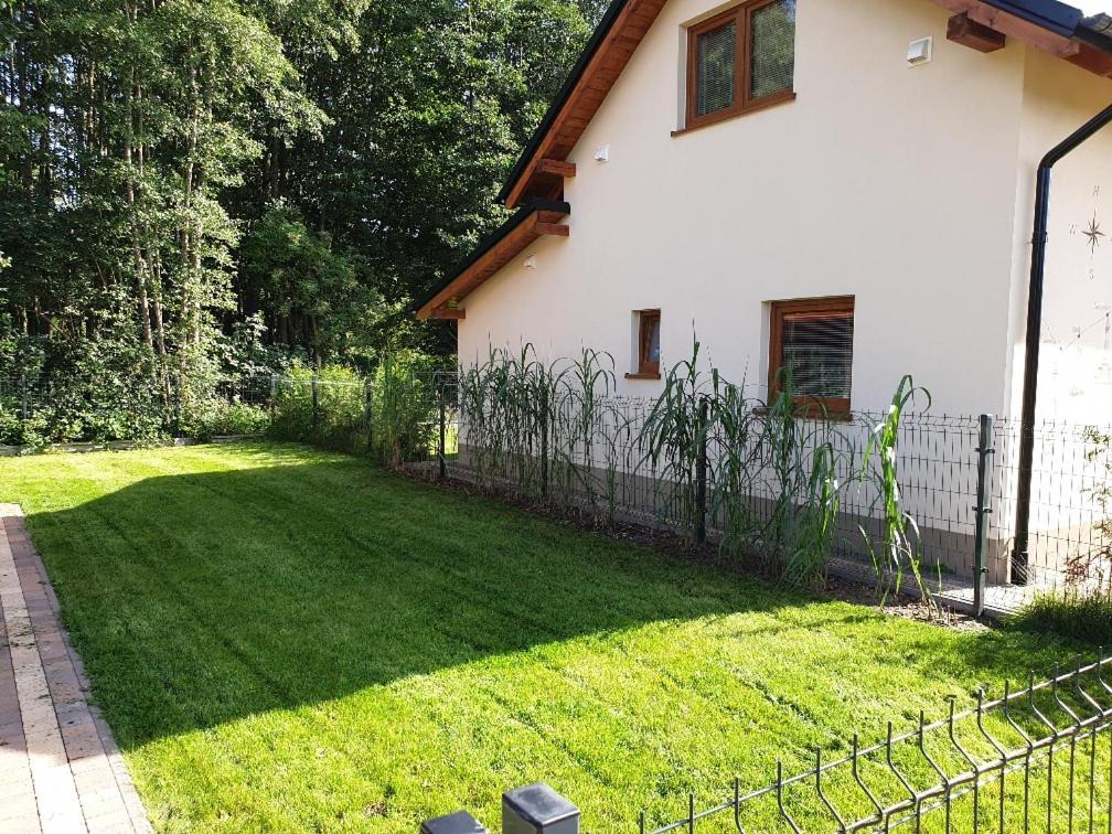 Osada Cztery Pory Roku - Dom Jesien Villa Kopalino Exterior photo