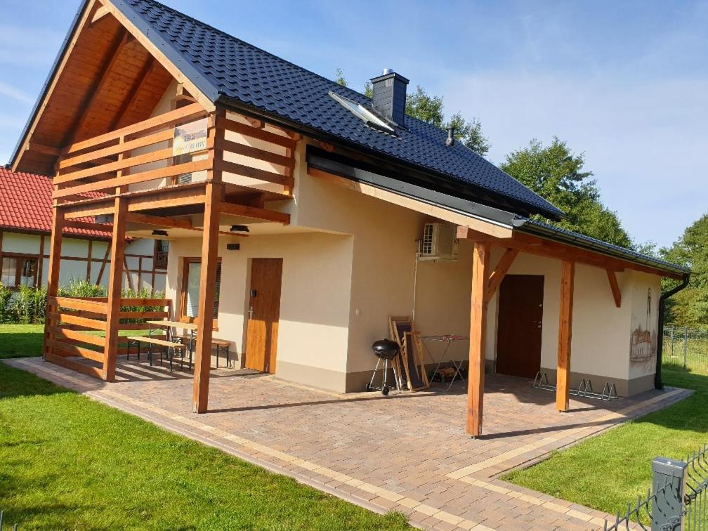 Osada Cztery Pory Roku - Dom Jesien Villa Kopalino Exterior photo